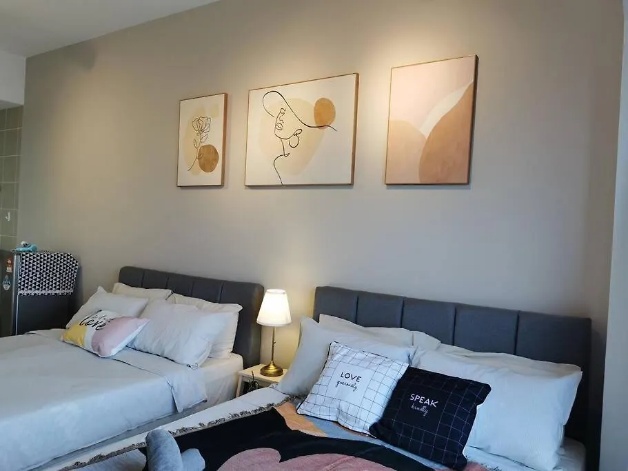 Apartment E 2-4Pax Studio Near Sunwaypyramid 100Mbps Wifi Petaling Jaya