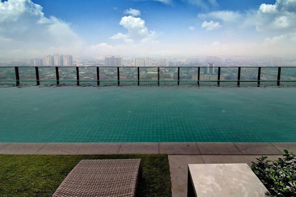 E 2-4Pax Studio Near Sunwaypyramid 100Mbps Wifi Petaling Jaya 0*,  Malaysia