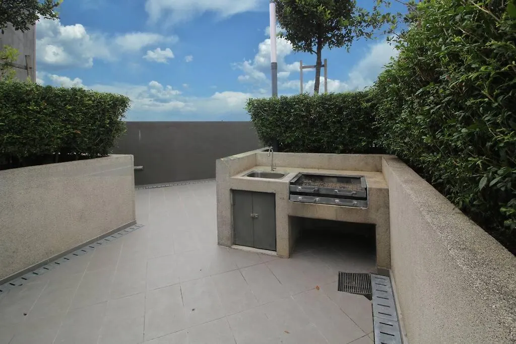 E 2-4Pax Studio Near Sunwaypyramid 100Mbps Wifi Petaling Jaya 0*,