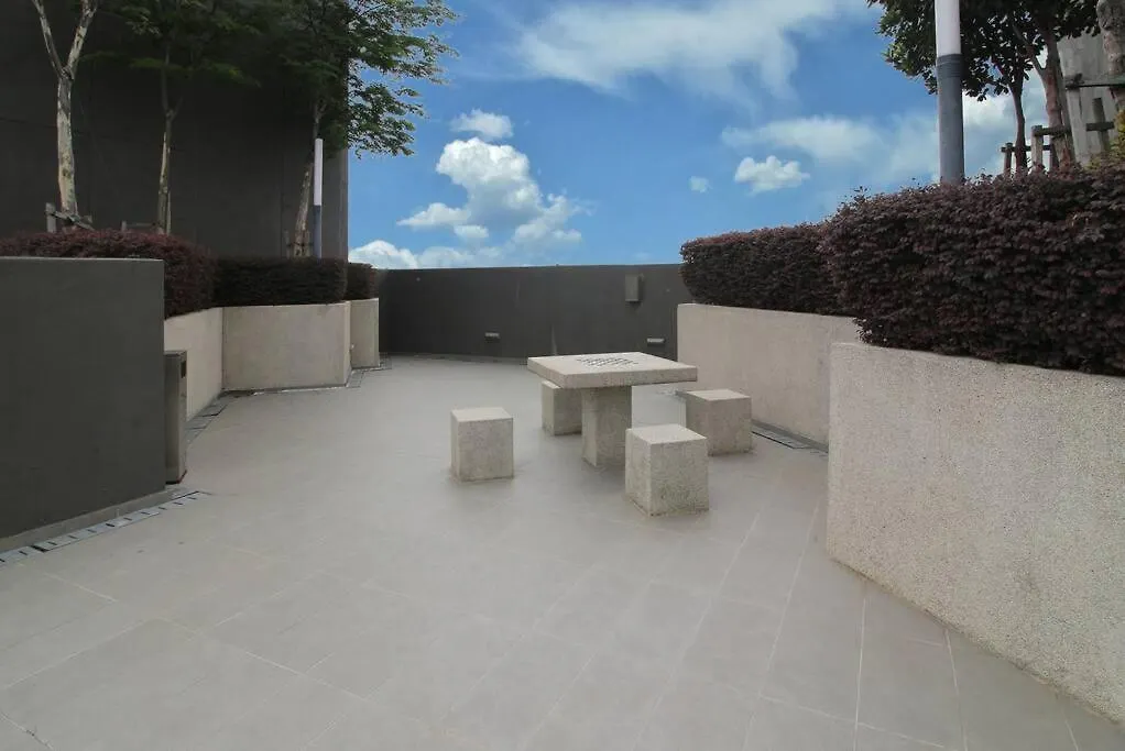 E 2-4Pax Studio Near Sunwaypyramid 100Mbps Wifi Petaling Jaya 0*,  Malaysia