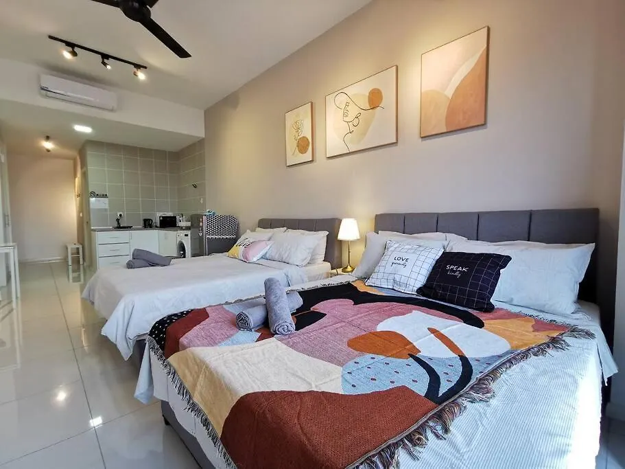 E 2-4Pax Studio Near Sunwaypyramid 100Mbps Wifi Petaling Jaya 0*,